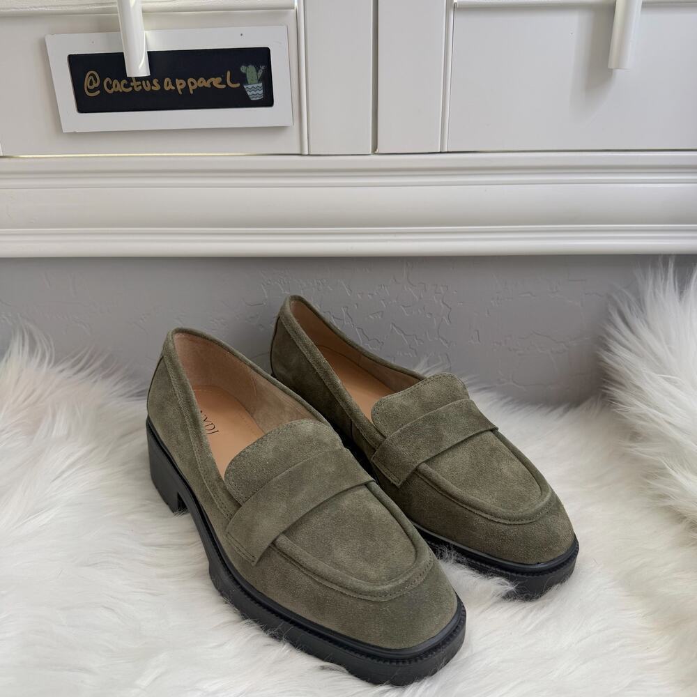 New Women’s NYDJ Heidi Loafer in Avocado Size 8.5